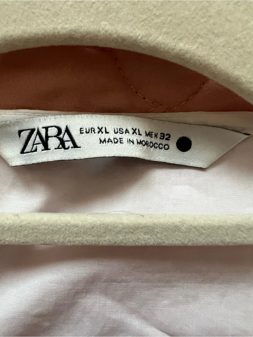 Zara White Puff-Sleeve Buttonless Blouse